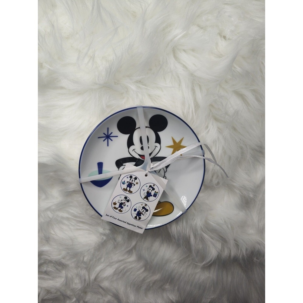 Disney Mickey & Minnie Mouse Set Of 4 Assorted Appetizer Plates Brand New